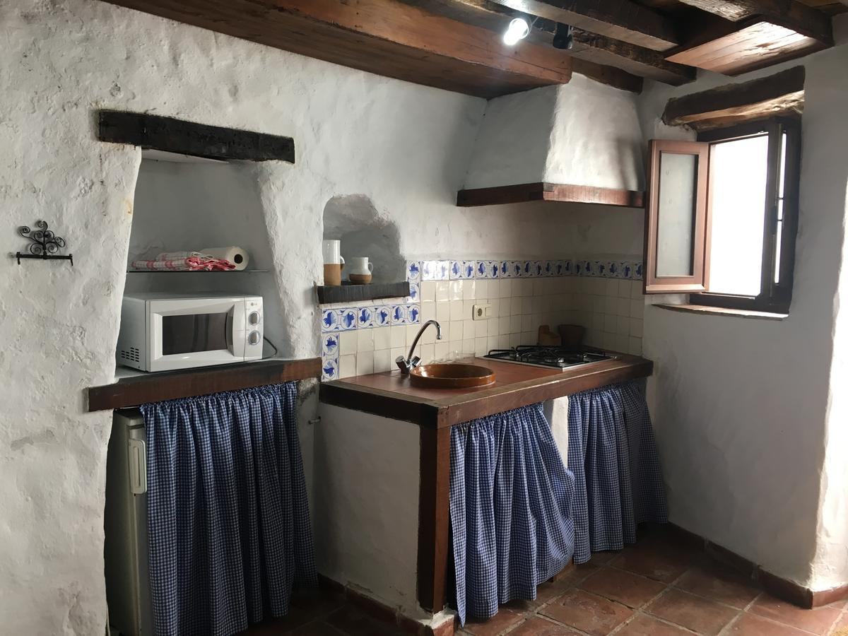 卡萨拉蓬特度假屋 Jubrique 外观 照片
